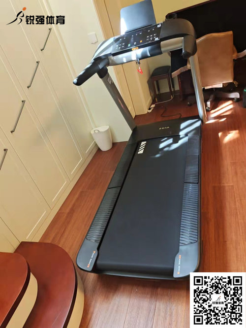 米兰·(milan)中国官方网站體育濟南省體旗艦店客戶-跑步機T6700-T3